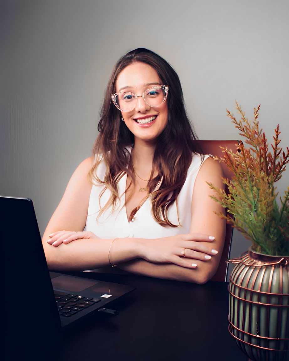 Dra. Alessandra Amado E. Sonda - Especialista em Direito Previdenciário